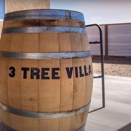 Three Tree Villa W/ Ev Charging Yucca Valley Bagian luar foto